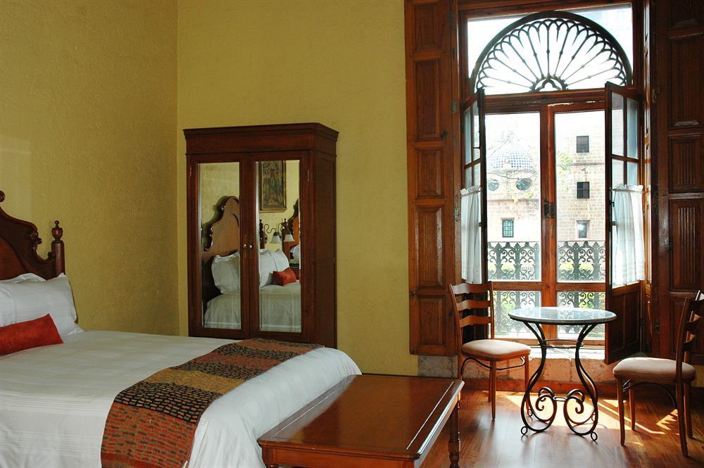Hotel Los Juaninos Morelia Exterior foto